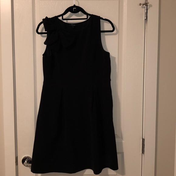 LBD - Picture 3 of 4